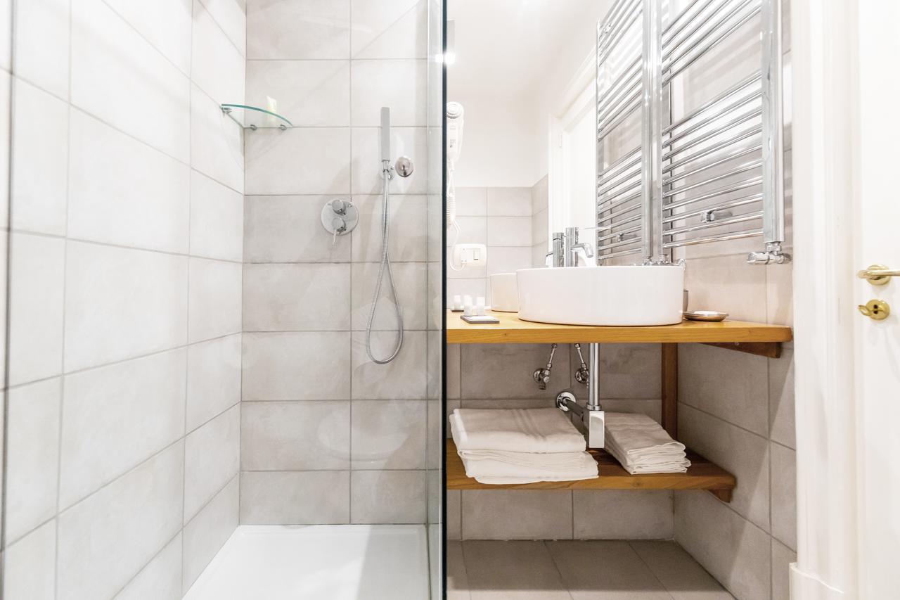 Gramsci Suites Napoli Bagian luar foto
