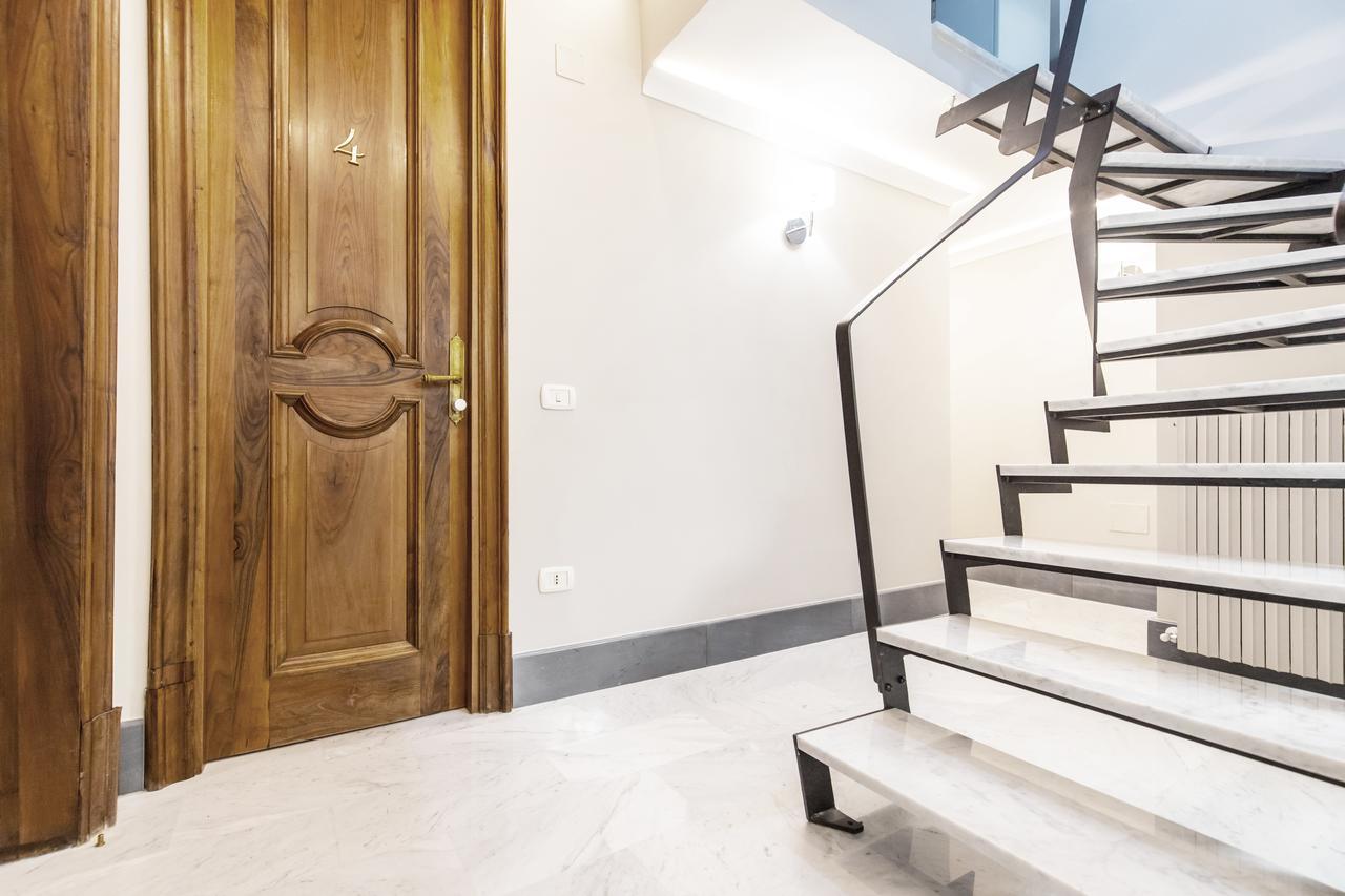 Gramsci Suites Napoli Bagian luar foto