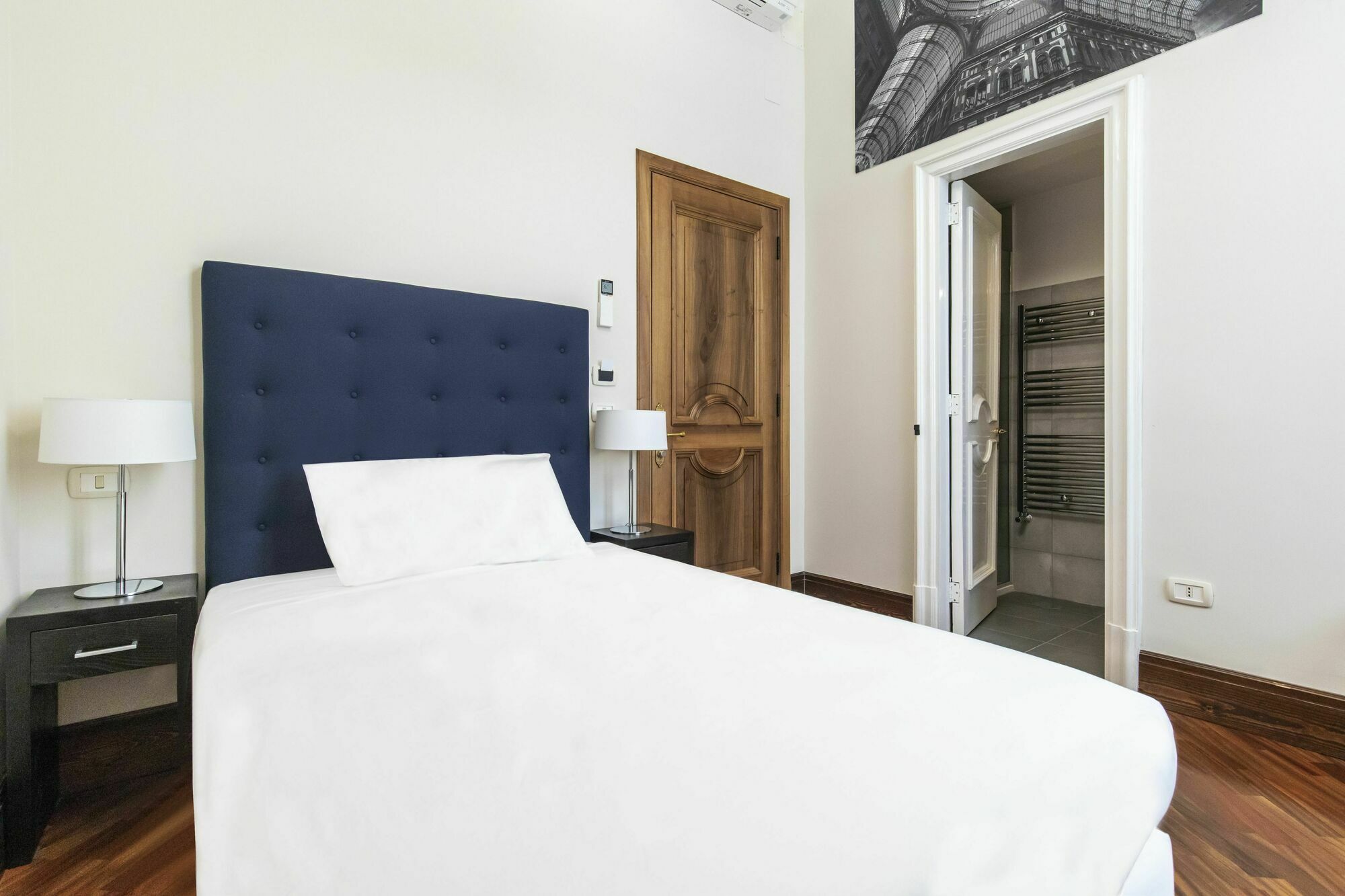Gramsci Suites Napoli Bagian luar foto